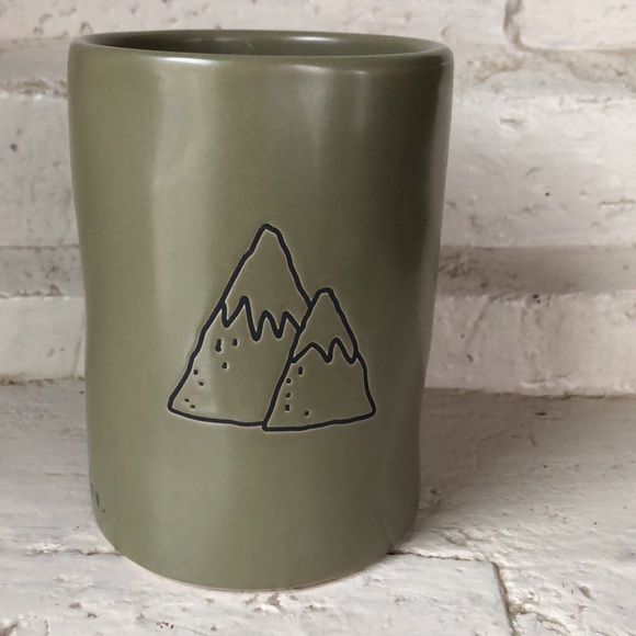 Rae Dunn Summit Ceramic Candle Holder with Cool Mist Scented Candle Wood Wick - Picture 2 of 5